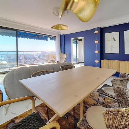 Luxury - Magnificent With Sea View Apartment *