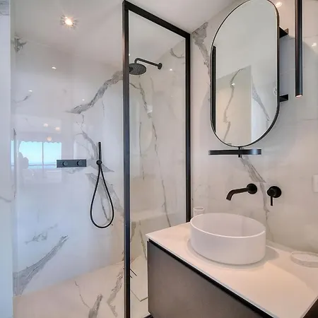 Luxury - Magnificent With Sea View