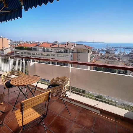 Luxury - Magnificent With Sea View *